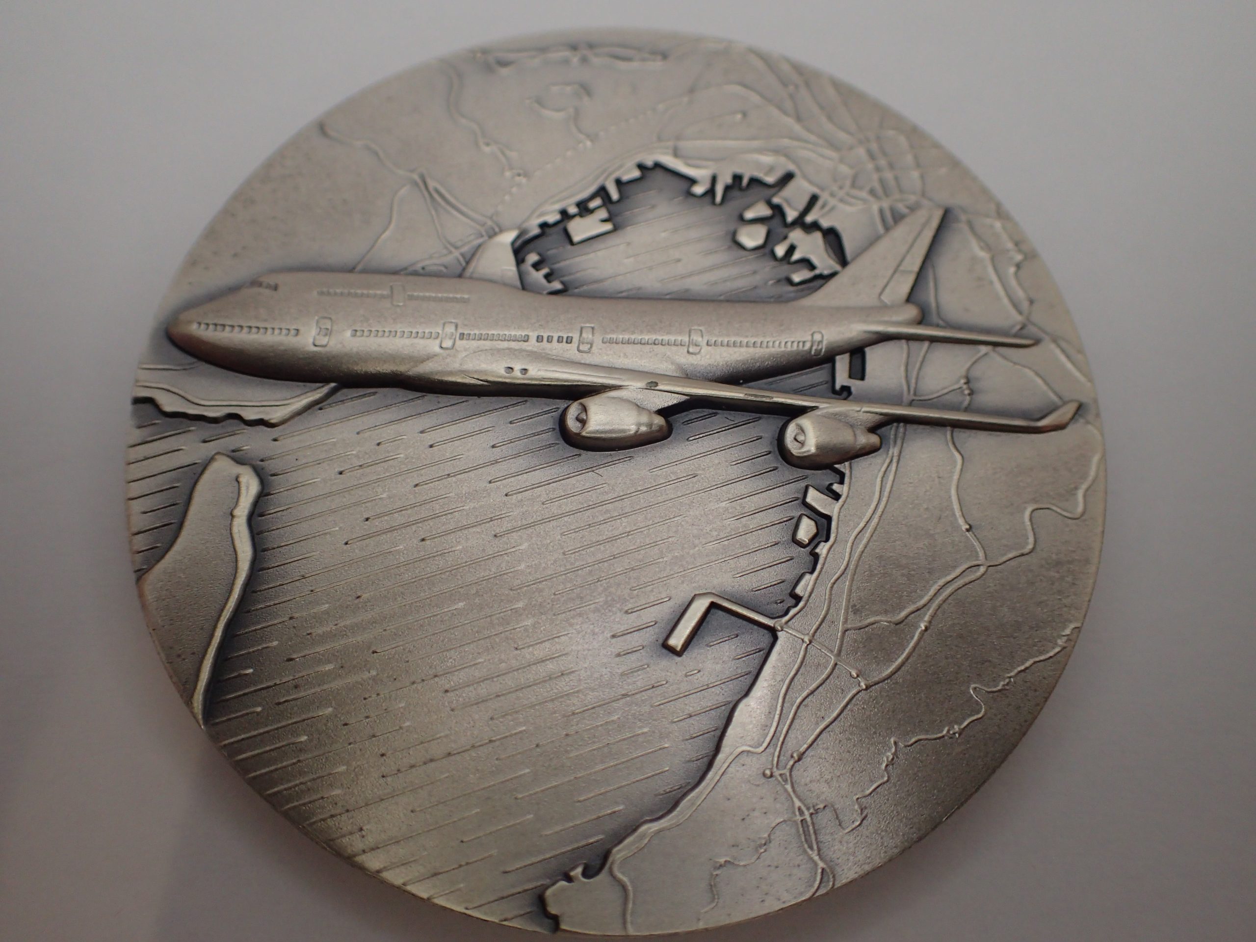 遺品整理　京都　高価買取　安心　親切　老舗　信頼　伏見区　右京区　左京区　上京区　宇治　山科　八幡　久御山　京田辺　滋賀　奈良　大阪　和歌山