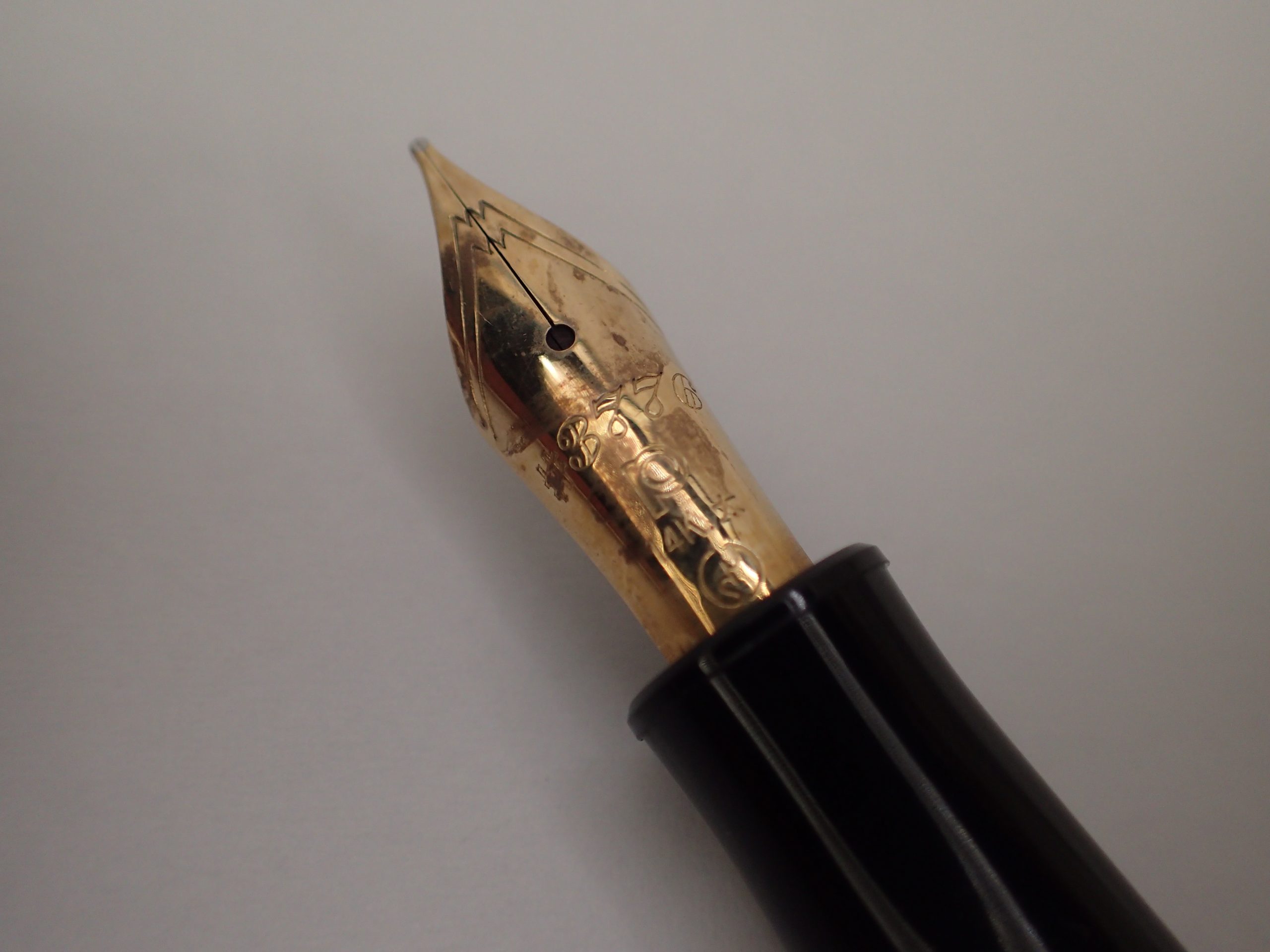 質屋 京都 高価買取 遺品整理 生前整理 老舗 親切 安心 信頼 駅近 駐車場 金 プラチナ ブランド バッグ 腕時計 指輪 ネックレス イヤリング ブレスレット リサイクル リユース